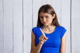 抖音免費(fèi)課程是真的嗎_抖音買的四億電影都免費(fèi)播放嗎