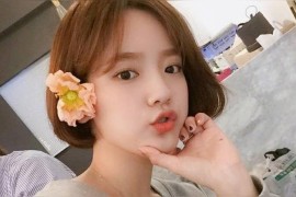 抖音盤頭短視頻教程_臉型圓的女生適合剪什么樣的發(fā)型