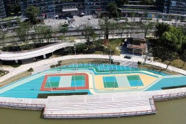 球場運(yùn)動短視頻教程_怎么去東單籃球場打球