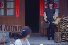 教人發(fā)短視頻教程_手機(jī)拍攝視頻步驟是什么