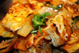 烤冷面短視頻教程_你的家鄉(xiāng)有哪些不能忘記的美食