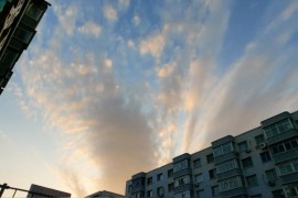 抖音賺錢最簡單的方法是哪個呢_無投資怎么快速掙錢