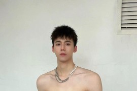 帥哥腹肌短視頻教程_有沒有男主角在戲中露腹肌的電視劇或電影