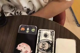 用手機拍小短視頻教程_一個人怎么拍攝戶外釣魚視頻