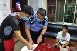 自己開車的短視頻教程_你們車載中控屏能放視頻嗎