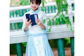 賓館穿睡衣拍抖音怎么玩法（穿睡衣可以拍抖音嗎?）