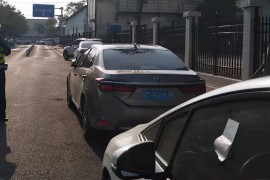 如何抓拍短視頻教程_手機(jī)拍攝的視頻怎么傳送到電腦上發(fā)布