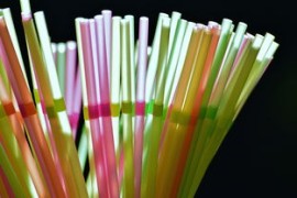塑料硬管切短視頻教程（硬塑料管怎么切開）