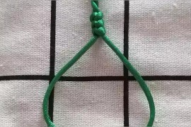 手鏈短視頻教程_手串怎樣穿線