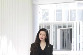 西裝改短視頻教程_大翻領(lǐng)的老式西服可以改成小翻領(lǐng)的嗎