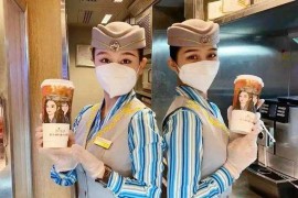 奶茶狗短視頻教程大全_加了喜歡的女生為好友聊了幾天后直接送奶茶到她寢室門口
