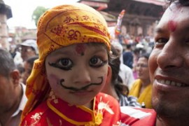 抖音接財(cái)神爺玩法（抖音小財(cái)神）