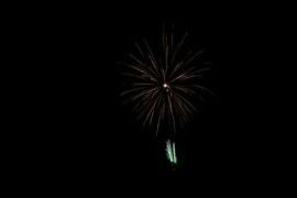 抖音貼紙玩法心爆炸（貼紙抖音爆火）
