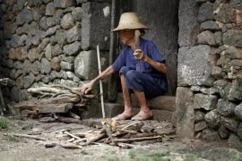 抖奶奶短視頻教程_農(nóng)村有什么潛規(guī)則