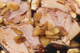 雞骨剪短視頻教程_飼養(yǎng)狗狗有哪些誤區(qū)