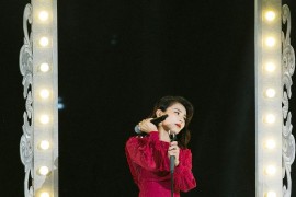 玫瑰歌曲短視頻教程_九百九十九多玫瑰這首歌是什么時(shí)候出的