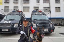 公安抖音短視頻教程_在逃犯罪嫌疑人刷抖音被發(fā)現(xiàn)