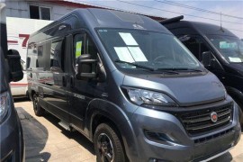 車?yán)锍鲇味桃曨l教程_自駕游睡在車內(nèi)