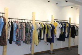 抖音賺錢條件是什么意思_抖音5塊9的衣服鞋子主播怎么賺錢