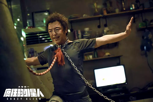 國產(chǎn)喜劇電影《瘋狂的外星人》解說文稿 喜劇電影